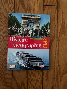 Nathan Histoire Géographie CM2 Textbook - Red & Blue Cover